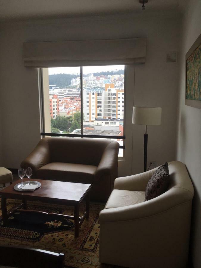 Suites Parque Real Quito Buitenkant foto