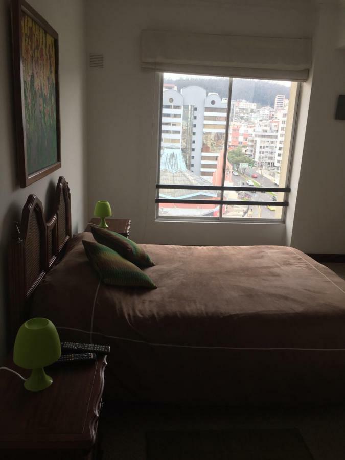 Suites Parque Real Quito Buitenkant foto